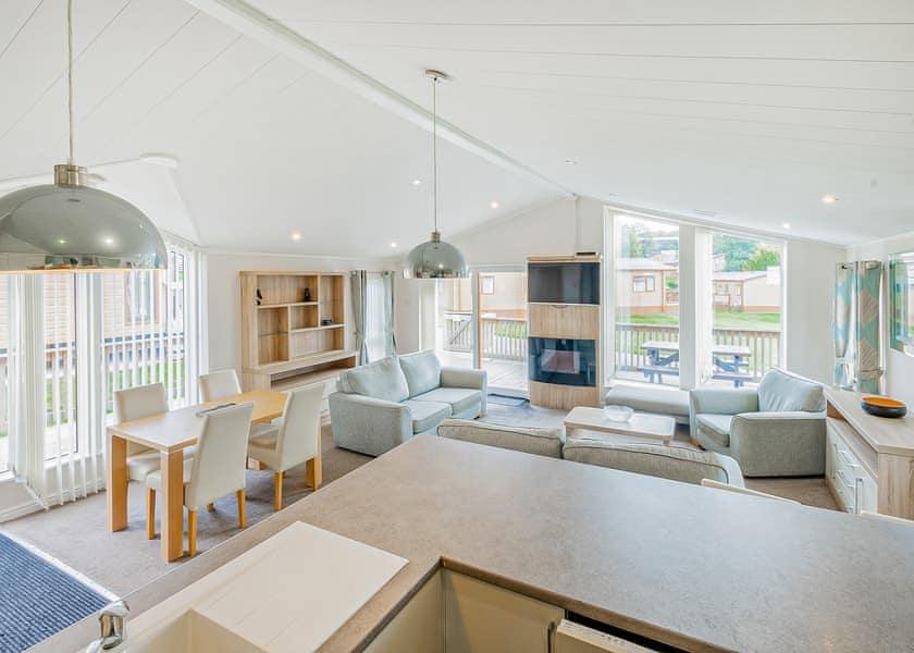 Hornbeam (Pet) - Lady’s Mile Holiday Park, Dawlish