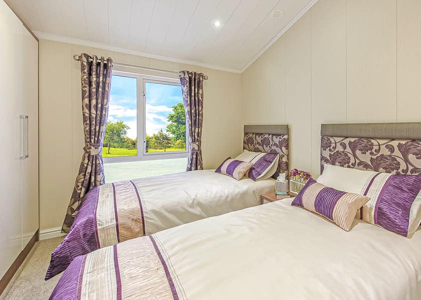 Hornbeam (Pet) - Lady’s Mile Holiday Park, Dawlish