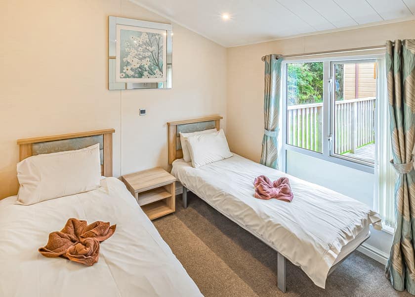 Hornbeam (Pet) - Lady’s Mile Holiday Park, Dawlish