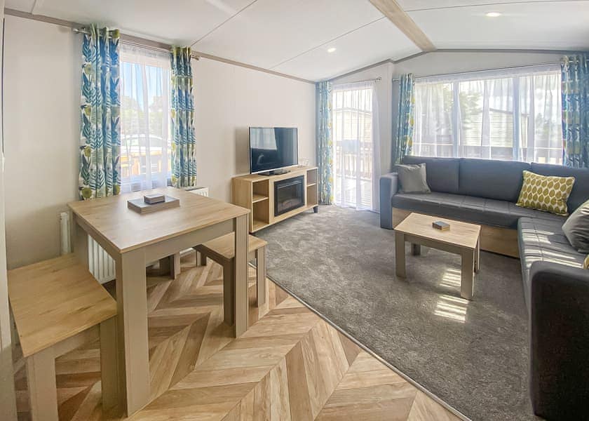Firs Plus (Pet) - Lady’s Mile Holiday Park, Dawlish