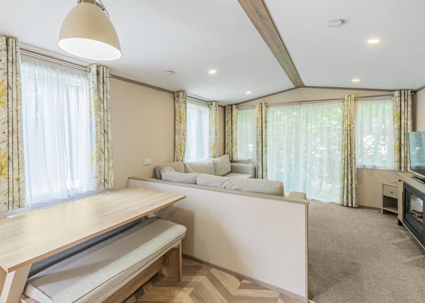 Juniper 3 (Pet) - Lady’s Mile Holiday Park, Dawlish