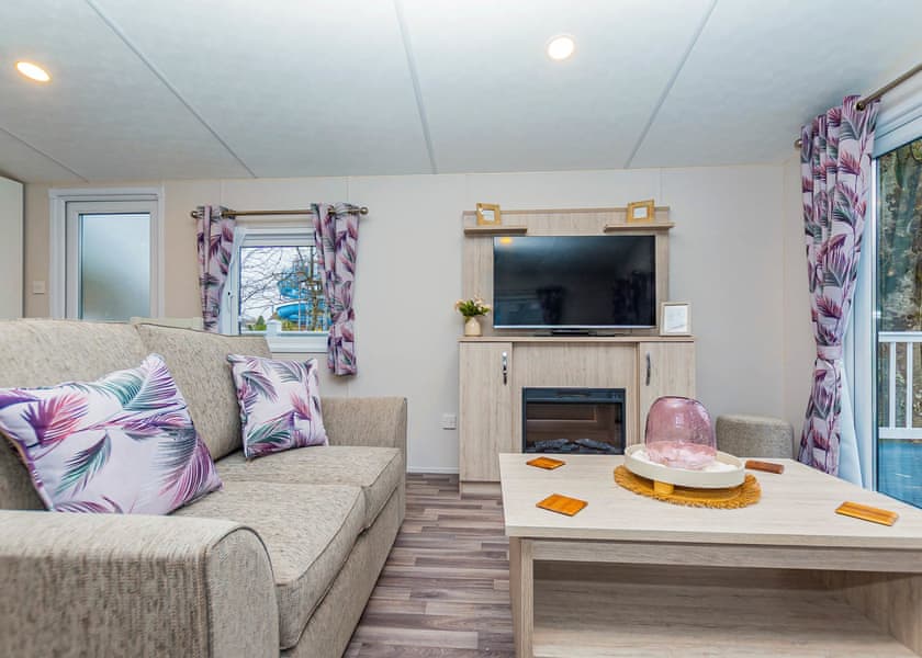 Sycamore Premier (Pet) - Lady’s Mile Holiday Park, Dawlish
