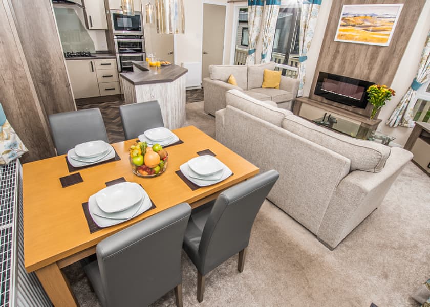 Dolphin Lodge - Ladram Bay Holiday Park, Budleigh Salterton