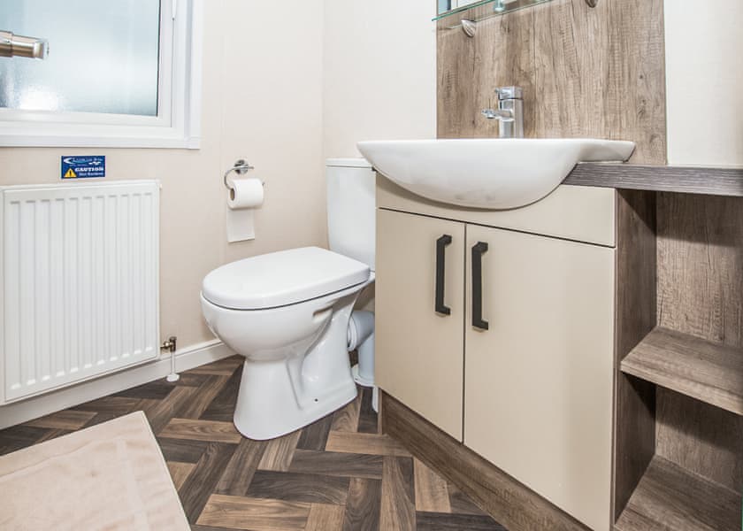 Dolphin Lodge - Ladram Bay Holiday Park, Budleigh Salterton