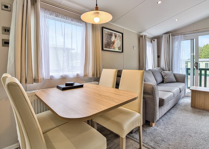 Gold Caravan 3 (Pet) - Loch Awe Holiday Park, Bridge of Awe, Taynuilt, Argyll