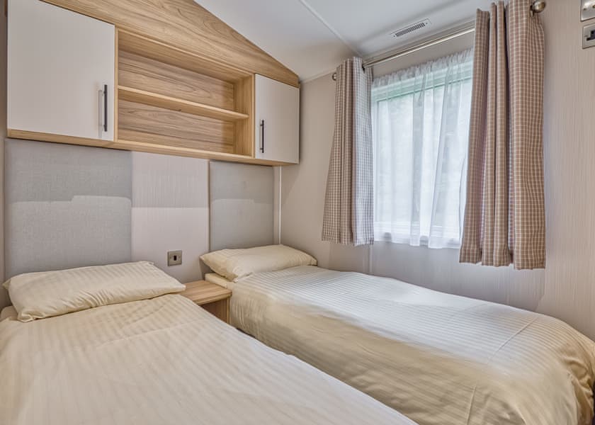 Gold Caravan 3 (Pet) - Loch Awe Holiday Park, Bridge of Awe, Taynuilt, Argyll