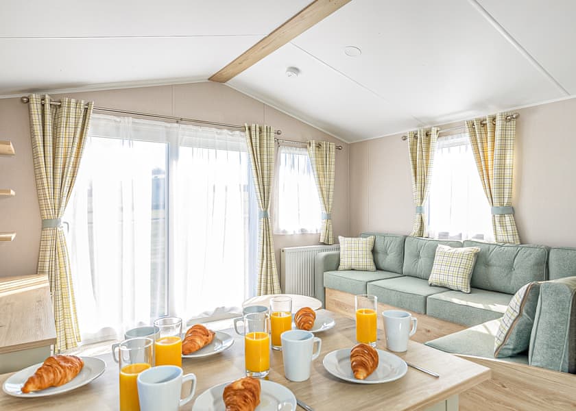 Gold  3 Caravan with Decking (Pet) - Chichester Lakeside Holiday Park, Chichester