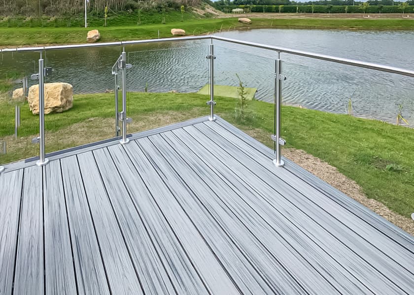 Hedgehog Lodge - Lakeside Luxury Lodges, Thorney, Nr Lincoln