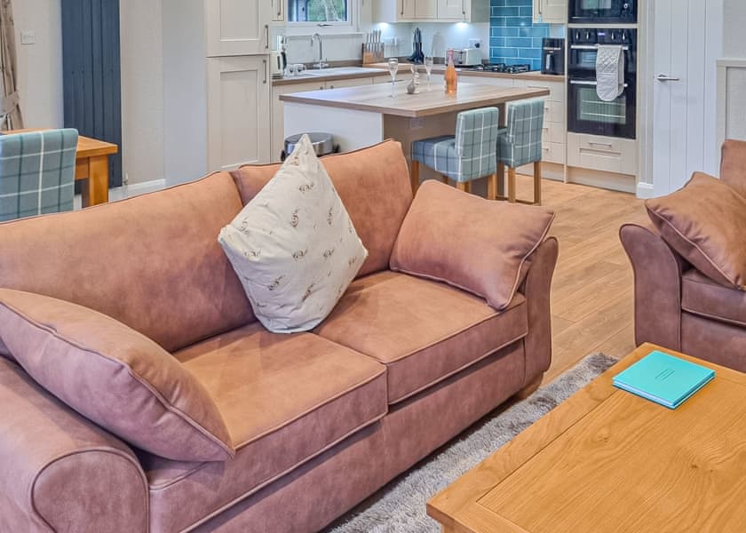 Hedgehog Lodge - Lakeside Luxury Lodges, Thorney, Nr Lincoln