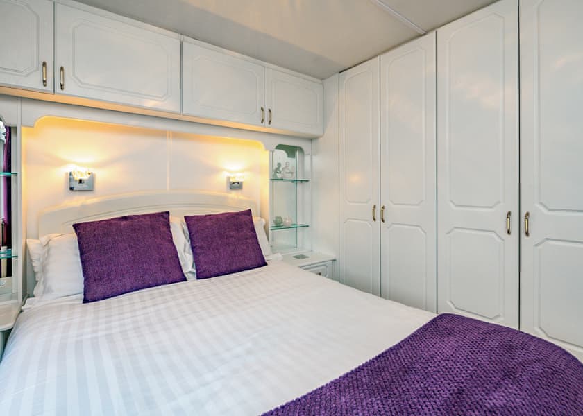 Lakeside 22 - South Lakeland Leisure Village, Carnforth