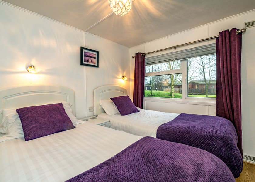 Lakeside 22 - South Lakeland Leisure Village, Carnforth