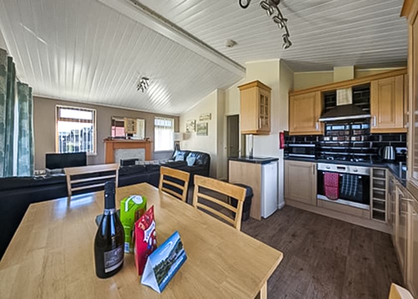 Lakeside 30 - South Lakeland Leisure Village, Carnforth
