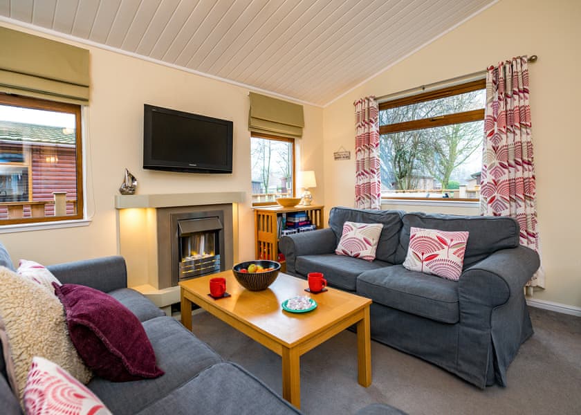 Lakeside 32 - South Lakeland Leisure Village, Carnforth