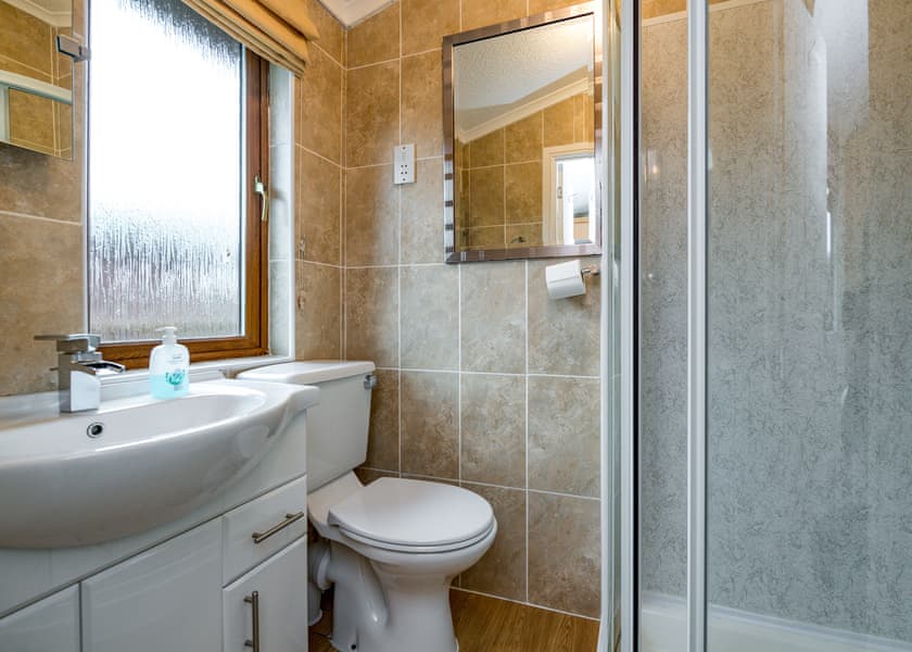 Lakeside 32 - South Lakeland Leisure Village, Carnforth