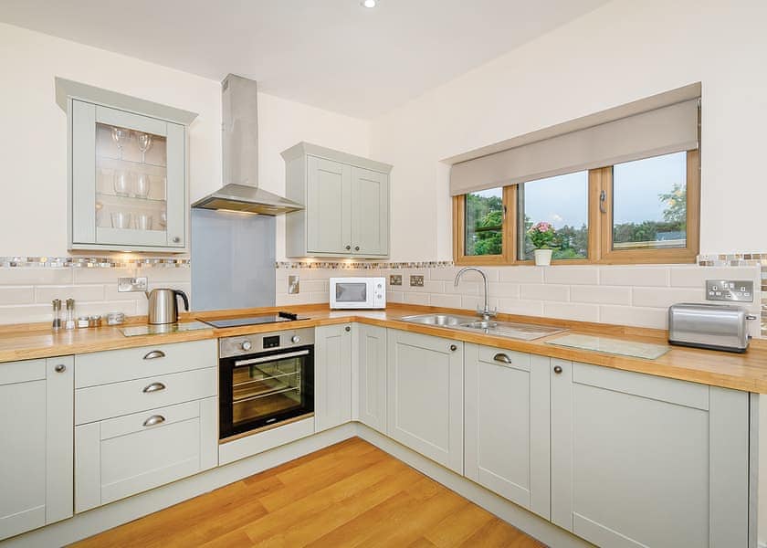 Otter Cottage - Larkshayes Cottages, Dalwood, Axminster