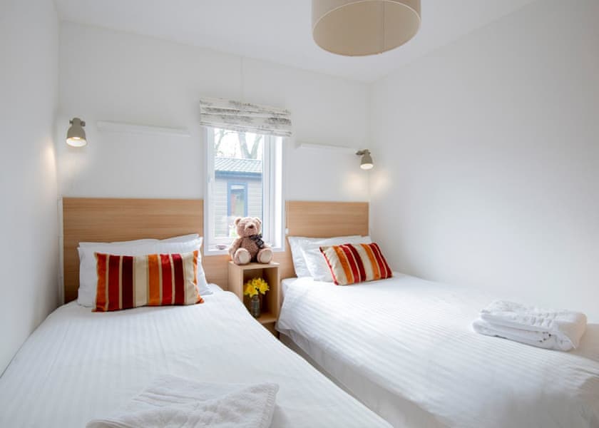 Lake View 2 bedroom lodge - Lakeview Manor Lodges, Dunkeswell, Honiton