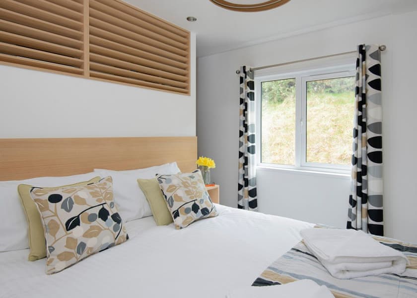 Lake View 2 bedroom lodge with hot tub (sleeps 4) - Lakeview Manor Lodges, Dunkeswell, Honiton