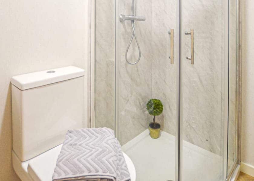 Brook View 2 bedroom lodge - Lakeview Manor Lodges, Dunkeswell, Honiton