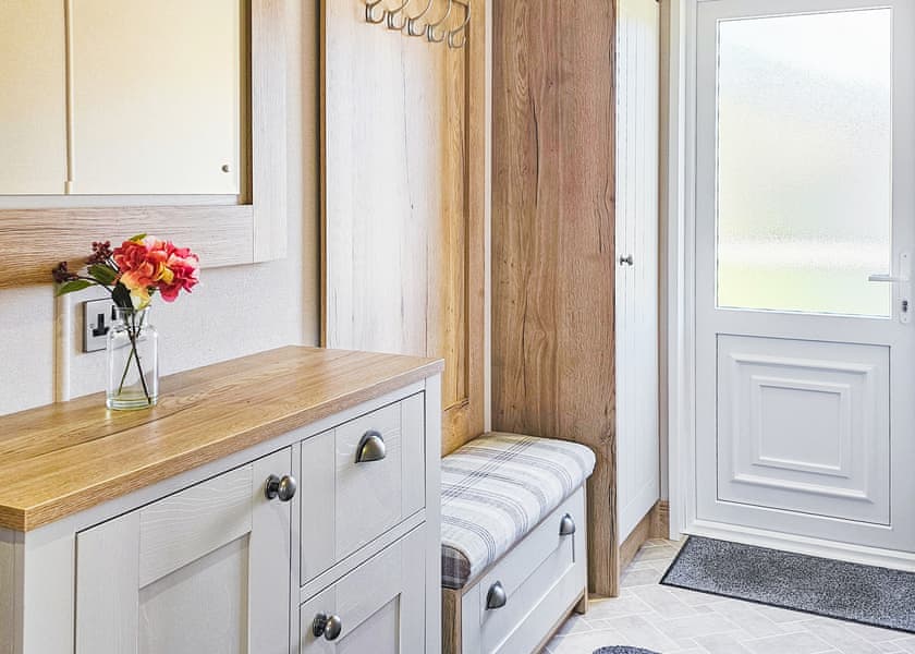 Valley Park View 2 bed Pet (sleeps 6) - Lakeview Manor Lodges, Dunkeswell, Honiton