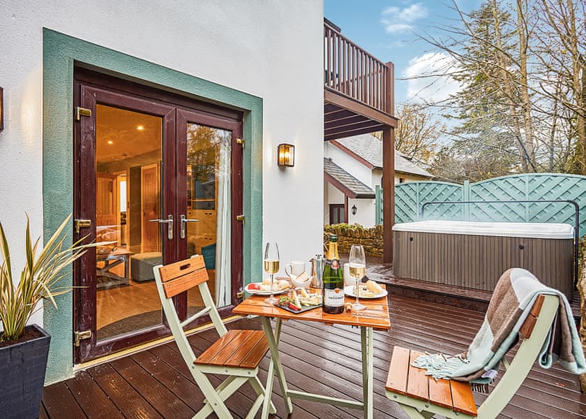 The Troutbeck Den Spa in Berrier, Nr Penrith Hoseasons