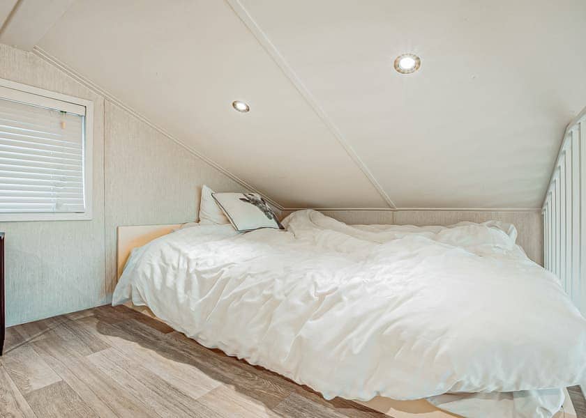 Zen Retreat - Little Eden Country Park, Bridlington