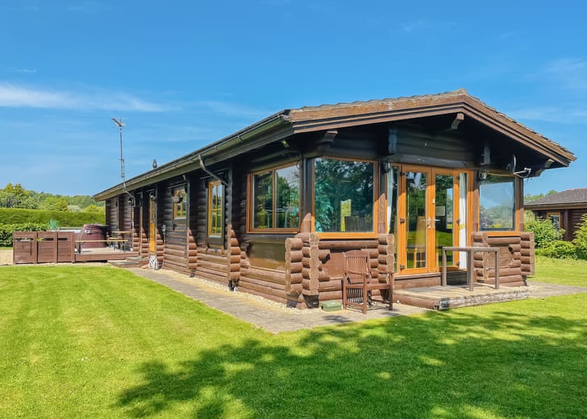 Log Cabin 18 - Little Eden Country Park, Bridlington
