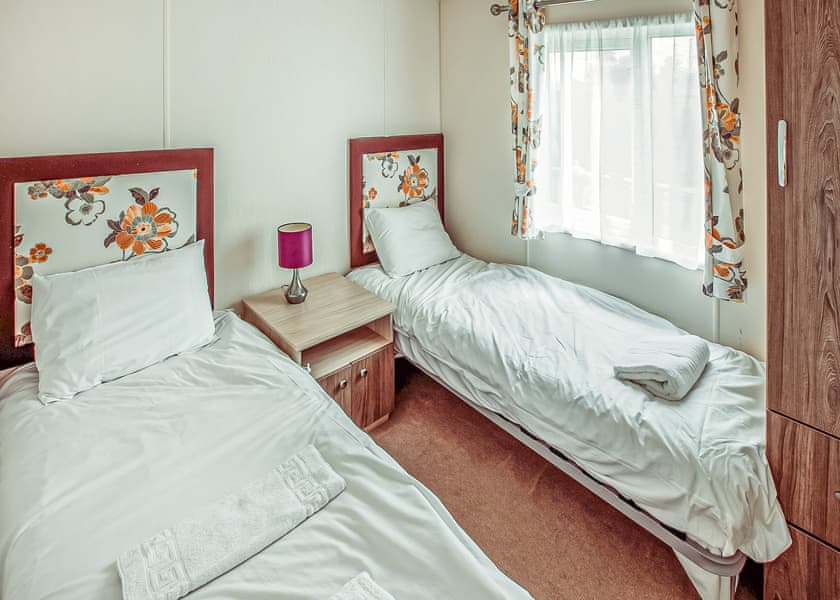 Superior Lodge L5 - Little Eden Country Park, Bridlington