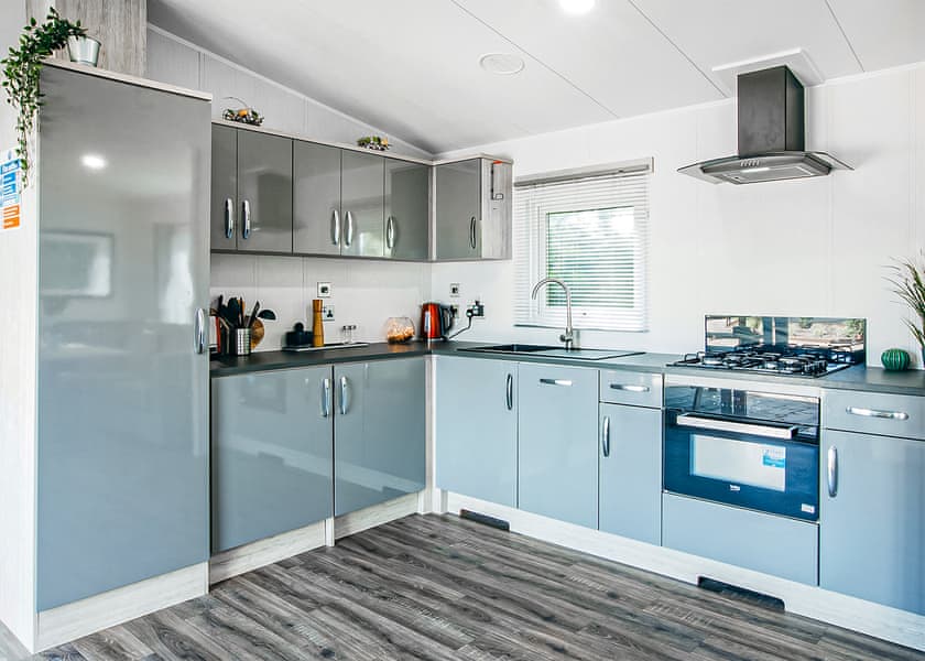 LE 2Liv Lodge - Little Eden Country Park, Bridlington