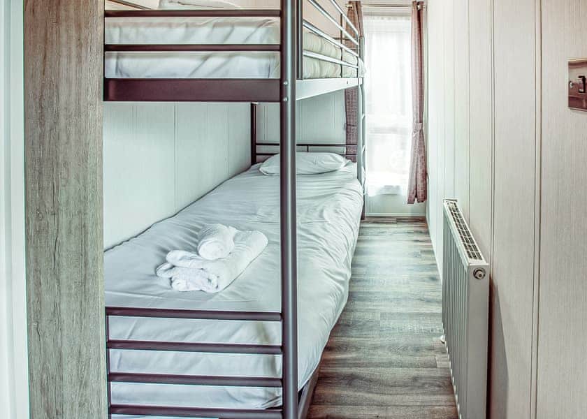LE 2Liv Lodge - Little Eden Country Park, Bridlington