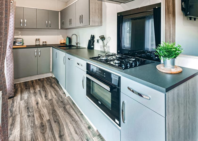 LE 4Liv Lodge - Little Eden Country Park, Bridlington