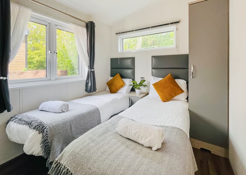 Liv Lodge 4 - Little Eden Country Park, Bridlington