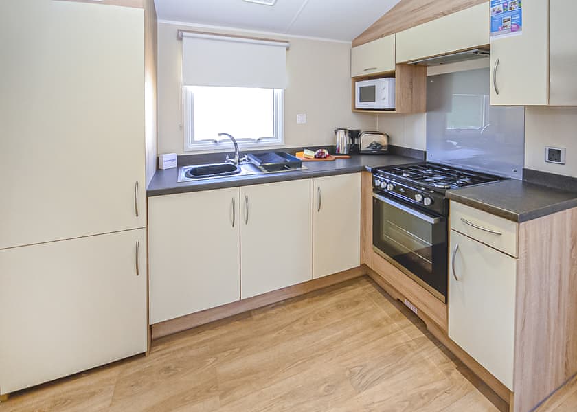 Gold Plus 4 Caravan - Glendale, Port Carlisle