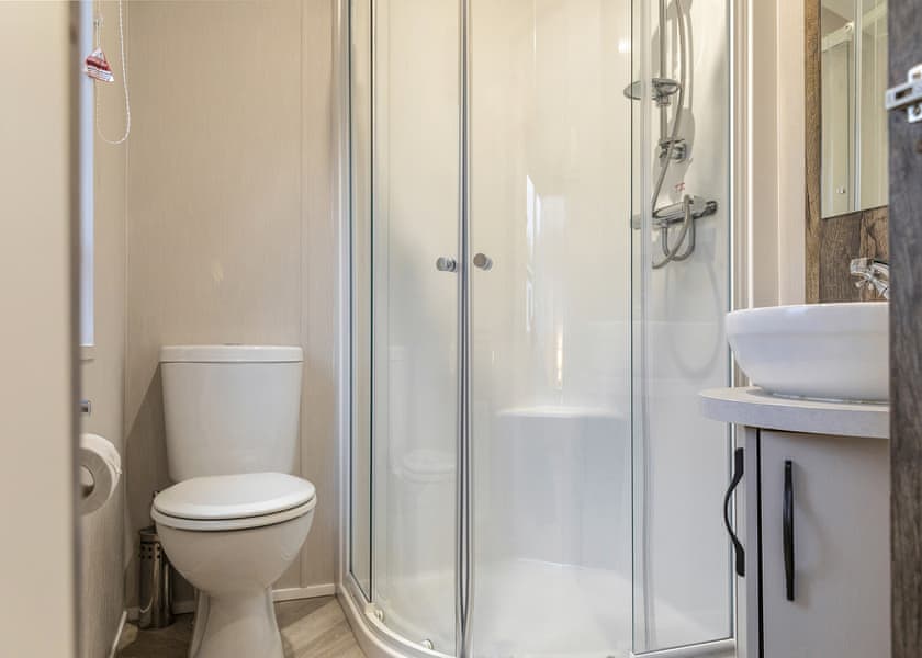 Platinum Lodge - Glendale, Port Carlisle