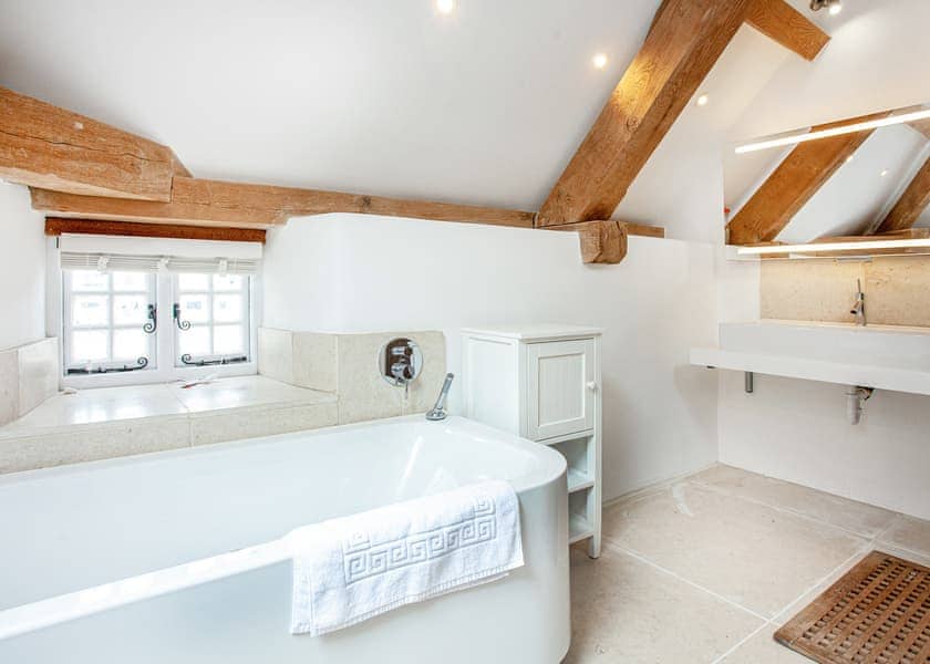 The Farmhouse - Leonards Cove, Stoke Fleming, Dartmouth