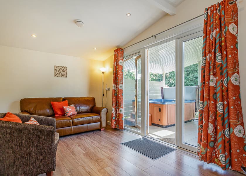 Chapel Rock Spa (Pet) 1.0 - Leycroft Valley, Perranporth