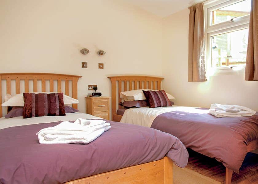 Morva Spa (Pet) 2.0 - Leycroft Valley, Perranporth