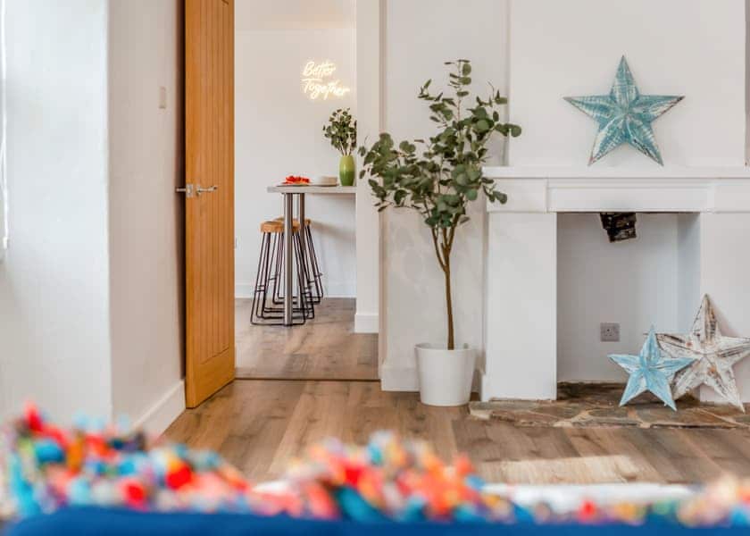 The Farmhouse (Pet) - Leycroft Valley, Perranporth