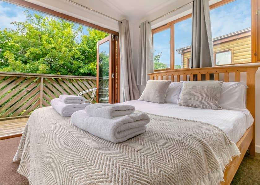 Treehouse Spa 2.0 - Landal Leycroft Valley, Perranporth