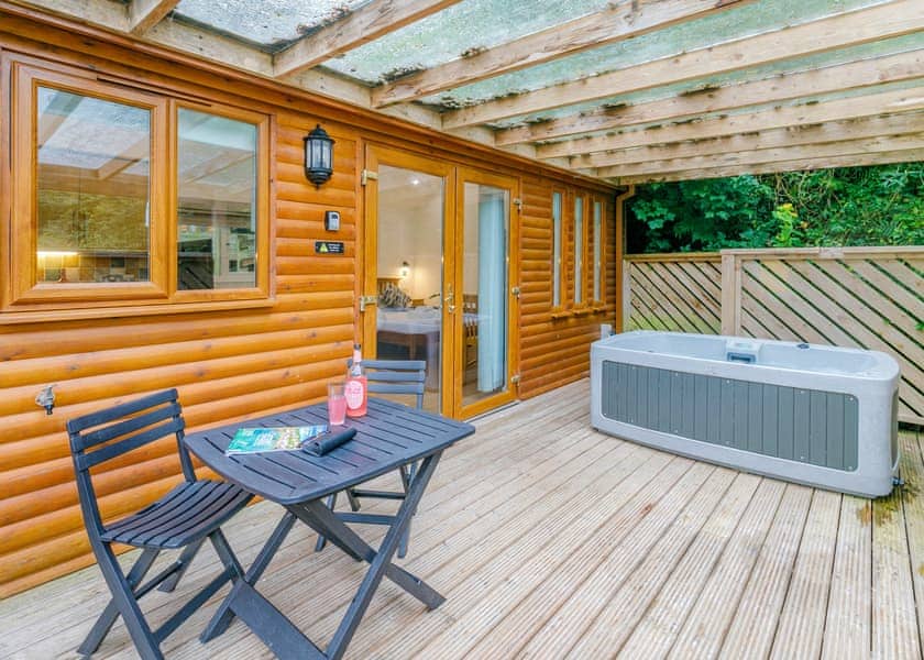 Carne Cabin (Pet) - Landal Leycroft Valley, Perranporth