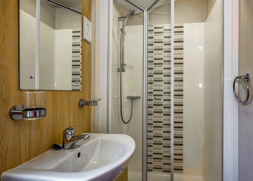 Traditional 2 bed lodge - Letham Feus Park, Leven