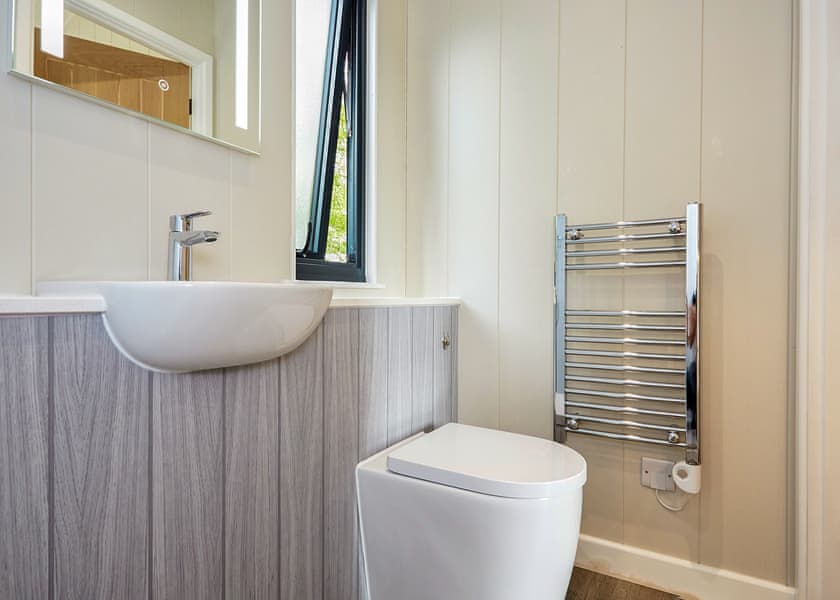 Retreat 2 bed lodge - Letham Feus Park, Leven