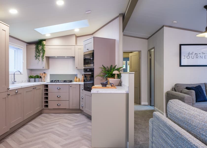 Coniston Lodge - Lillyhall Lodge Retreat, Workington