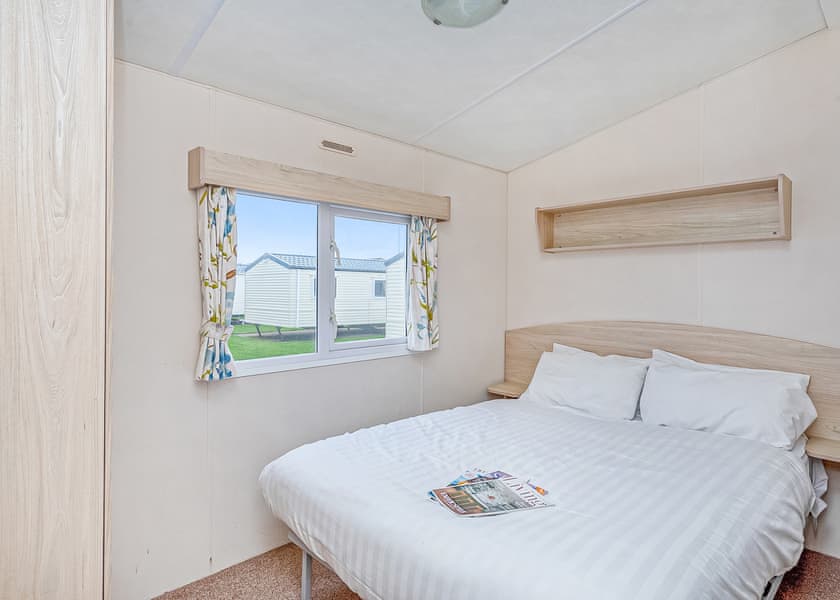 Lido Silver Pet - Lido Beach, Prestatyn, Denbighshire