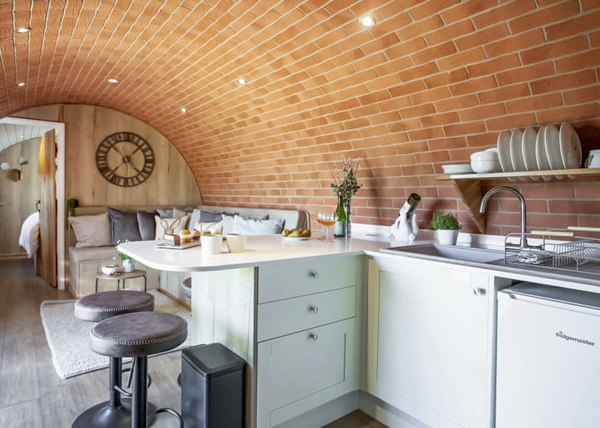 Poppy - Maesbury Den, Radstock