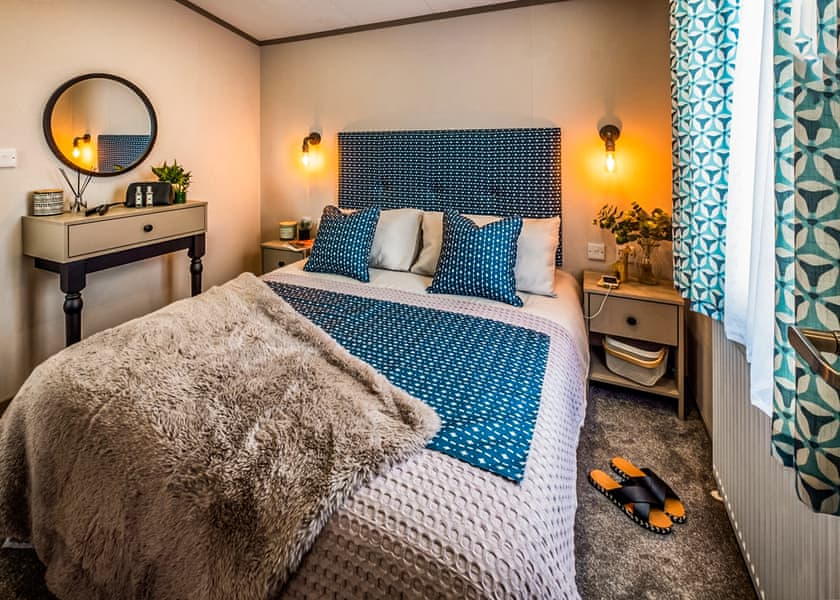 3 Bedroom Gold Caravan Pet - Llanrhidian Holiday Park, Swansea