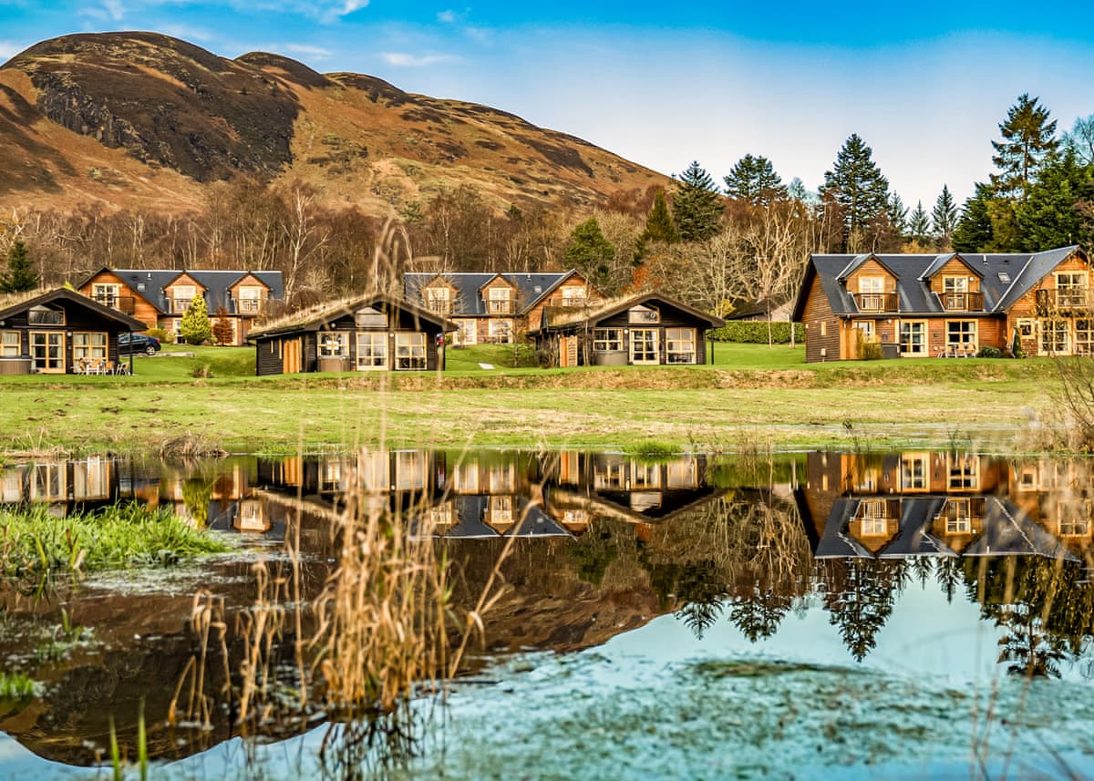 Loch Lomond Waterfront Luxury Lodges - Lodge in Stirlingshire
