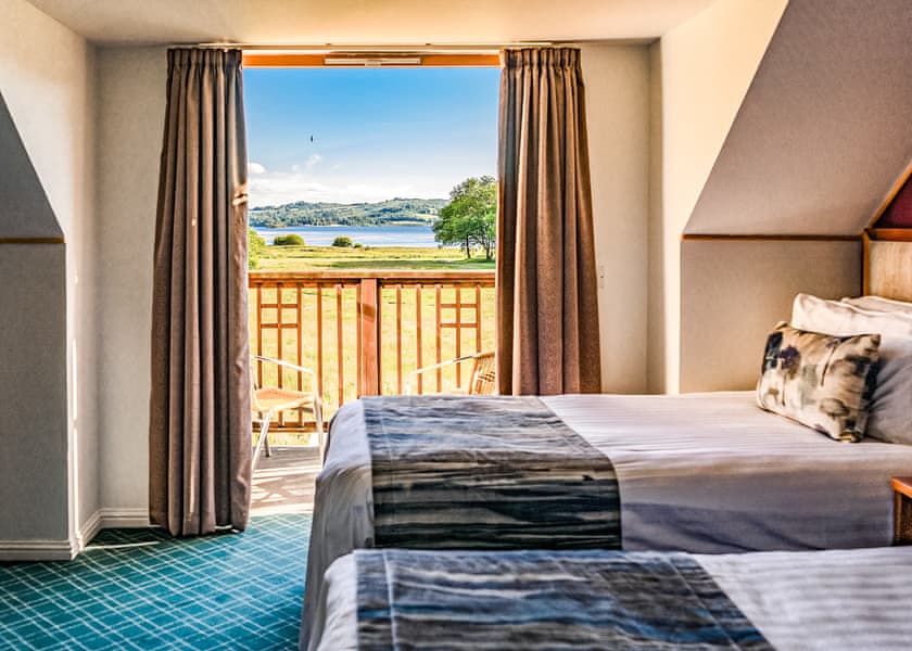 Culzean - Loch Lomond Waterfront Luxury Lodges, Balmaha