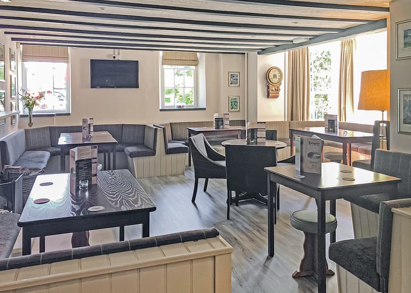 Bar and restaurant | Llwyngwair Manor Holiday Park, Newport, Pembrokeshire