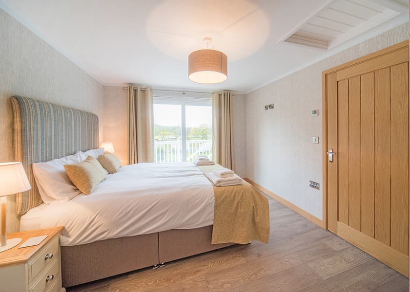 Bridewell Lodge - Llwyngwair Manor Holiday Park, Newport, Pembrokeshire