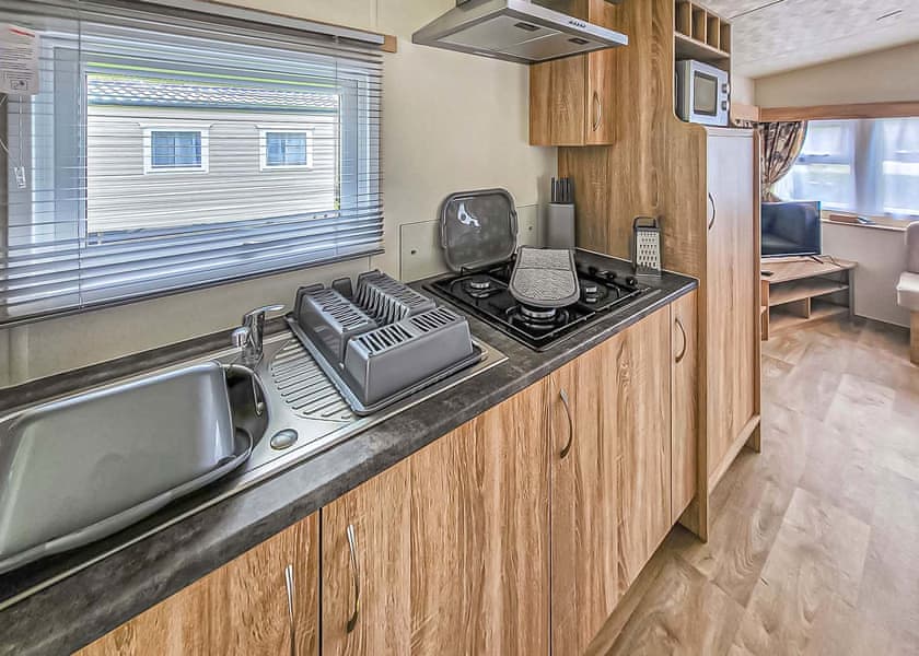 2 Bed Holiday Home - Lemonford Caravan Park, Bickington, near Newton Abbott